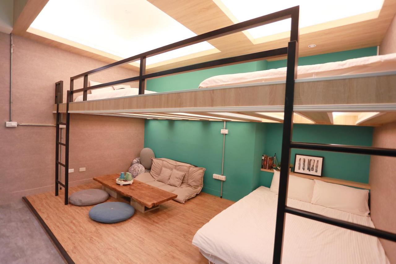 Bird Series B&B&Hostel複合式民宿#本國旅客須先匯款 Tainan Eksteriør bilde
