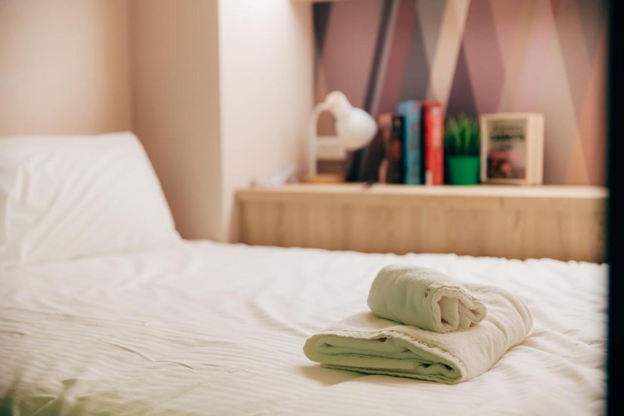 Bird Series B&B&Hostel複合式民宿#本國旅客須先匯款 Tainan Eksteriør bilde