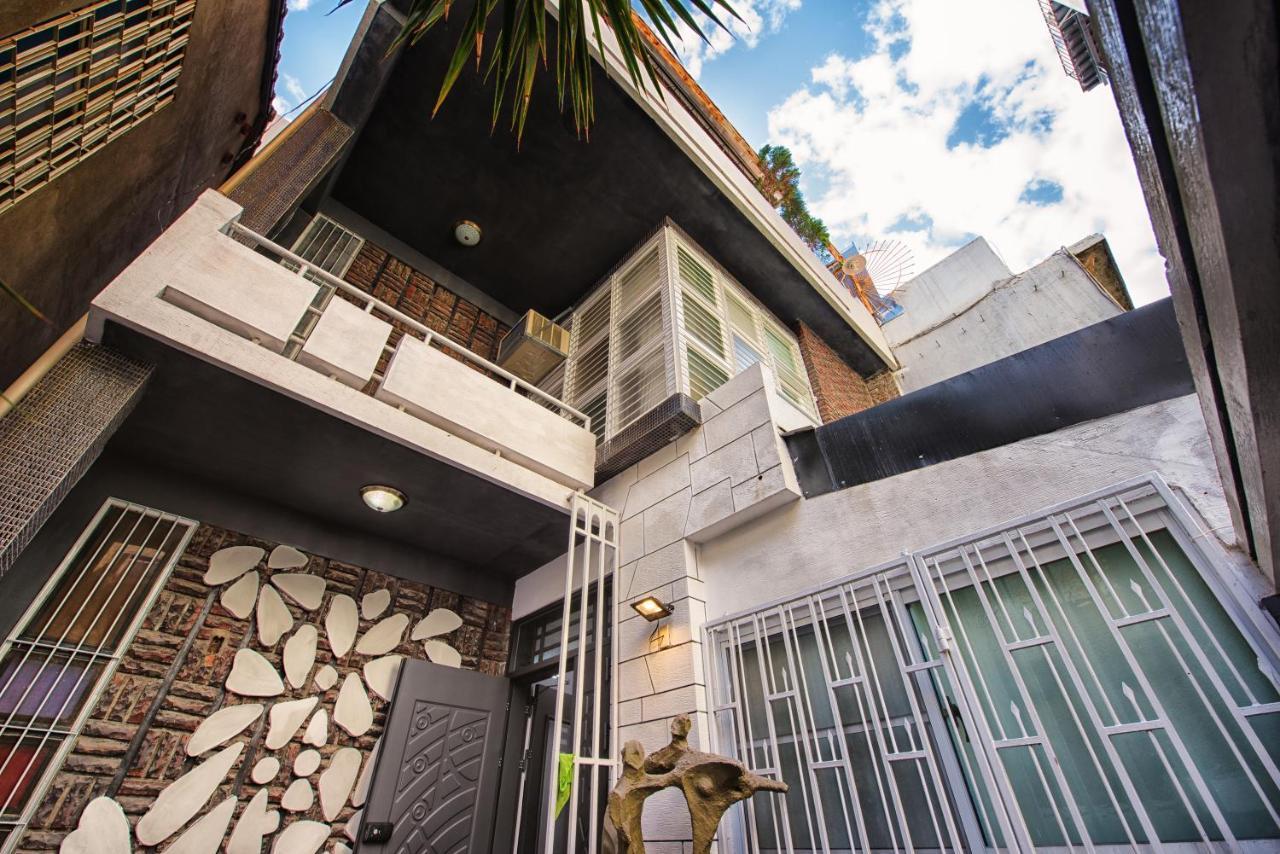 Bird Series B&B&Hostel複合式民宿#本國旅客須先匯款 Tainan Eksteriør bilde