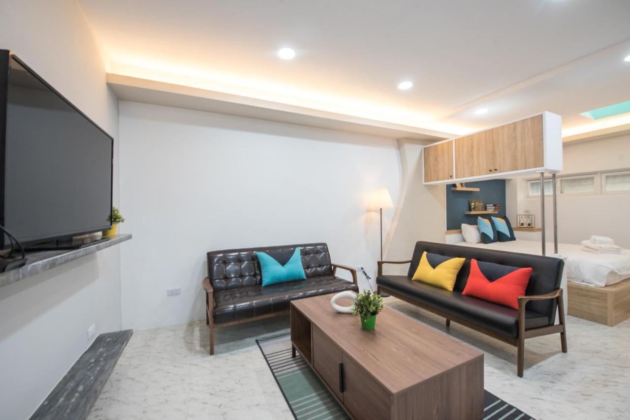 Bird Series B&B&Hostel複合式民宿#本國旅客須先匯款 Tainan Eksteriør bilde